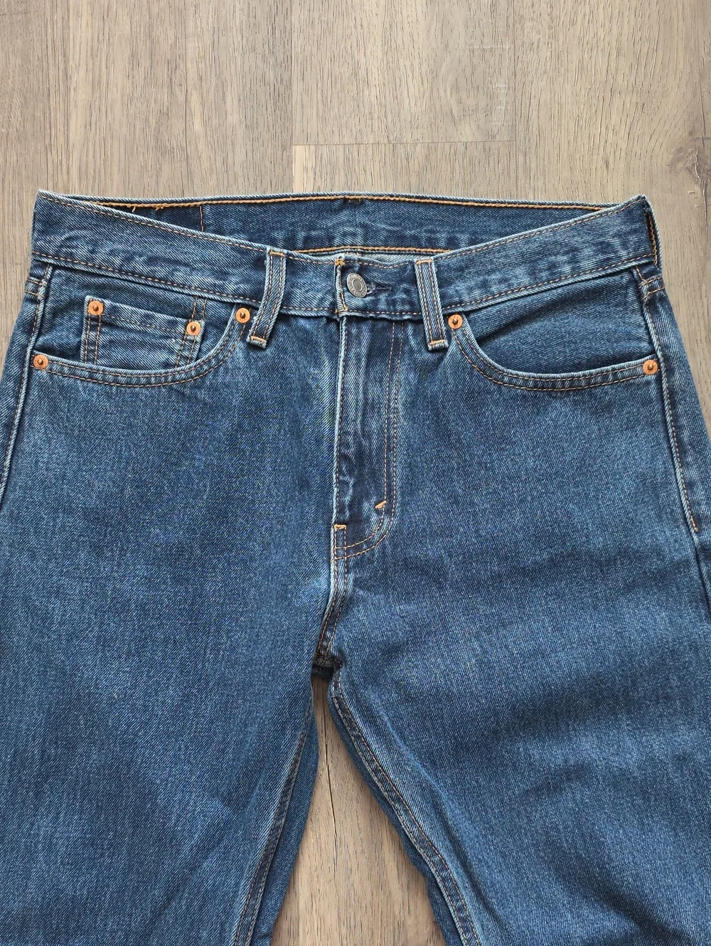 Classic Levi's 505 Straight-Leg Blue Denim Jeans Cropped 30 x 28